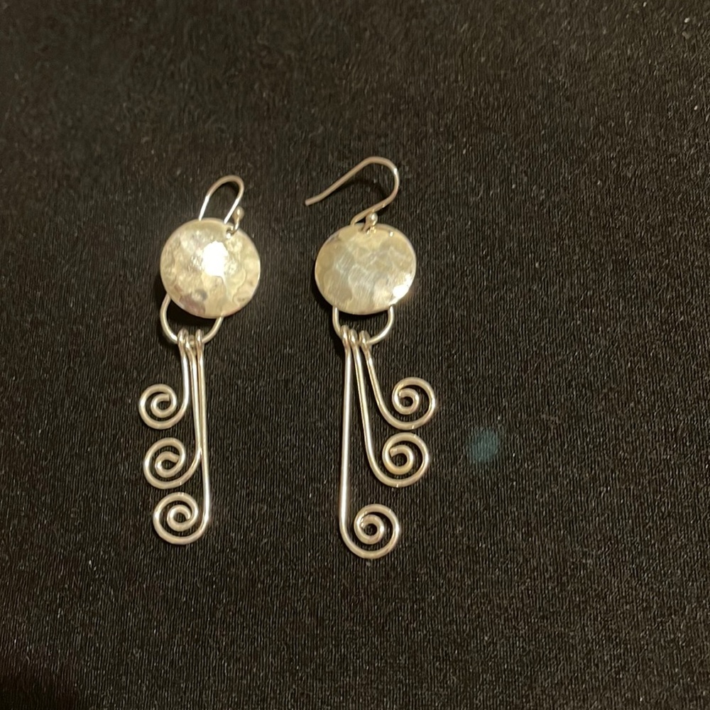 NWOT SILVER EARRINGS